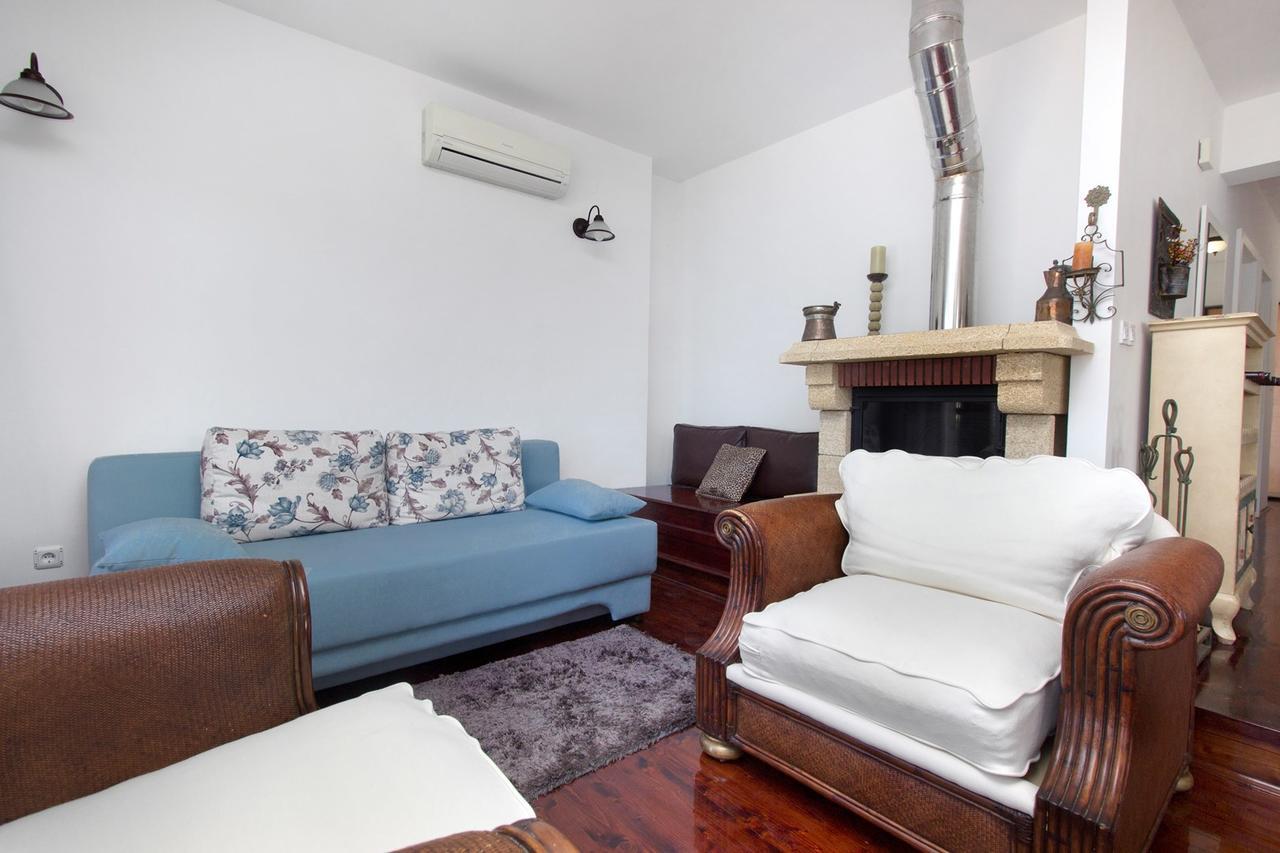 Sea Breeze - Front Sea Apartment Zaboric Exterior photo